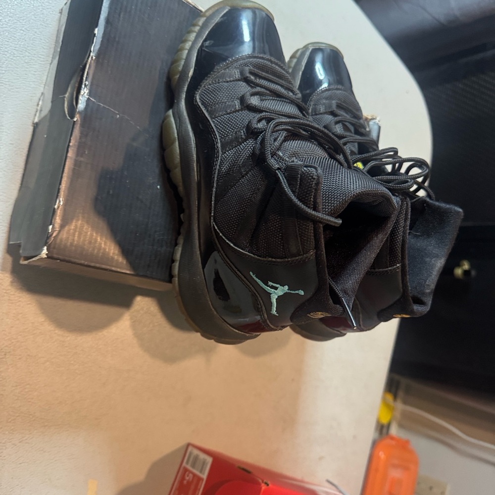 Jordan Retro II Black Sneakers